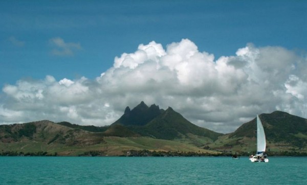 Mauritius-sailing