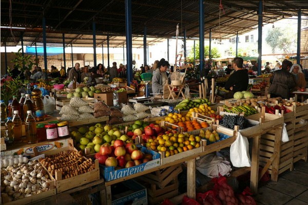 Food-market-in-Montenegro