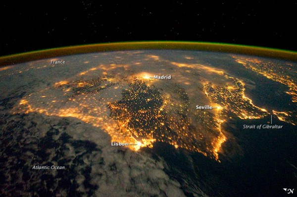 portugal-from-sattelite-picture-at-night