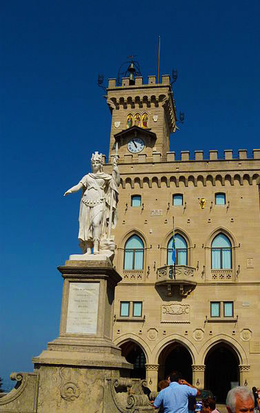 San-Marino-Palazzo-Pubblico